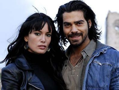 Gamze Özçelik ve Uğur Pektaş yıllar sonra fena yakalandı - Resim: 4