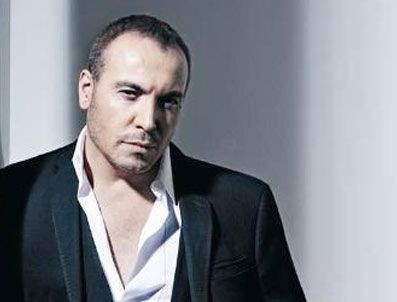 Cenk Eren fotoğrafları - Resim: 3