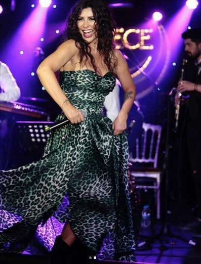 Hamdi Alkan'ın eşi Selen Görgüzel derin dekoltesiyle yürek hoplattı - Resim: 2