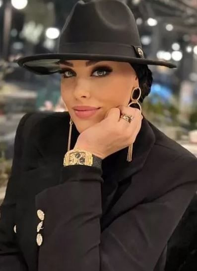 "Geçiş sürecindeyim" demişti Tuğçe Tayfur bu kez başını açtı takipçilerine kızdı! - Resim: 4