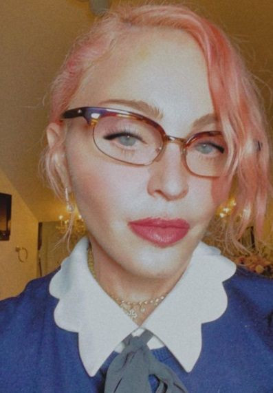 Madonna'nın son paylaşımı olay oldu! Takipçileri tarafından eleştiri yağmuruna tutuldu - Resim: 3