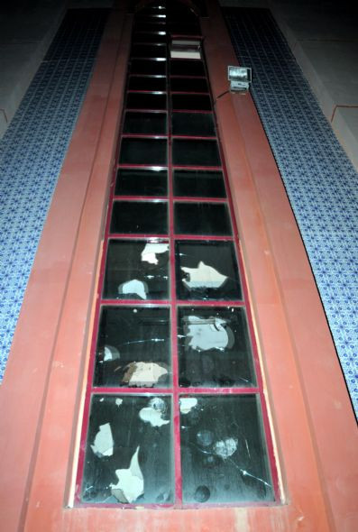 PKK yandaşları liseyi taşladı - Resim: 3