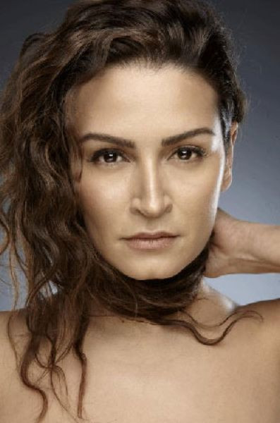 Ünlüler soyundu! - Resim: 1