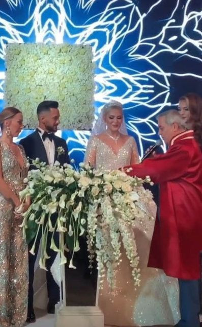 Selin Ciğerci Demet Akalın'a gönderme yaptı olay deprem yardımı çıkışı - Resim: 4