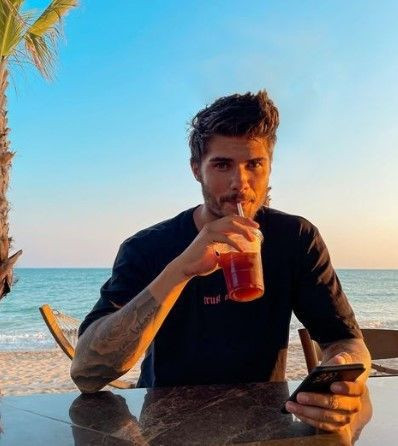 Barış Murat Yağcı'nın kirli tırnakları olay çıkardı! Sosyal medya çalkalandı! - Resim: 1