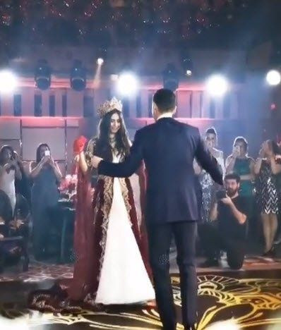 Düğün hediyesi istemiyorlar! Amine Gülşe ve Mesut Özil'den alkışlanacak davranışlar! - Resim: 1