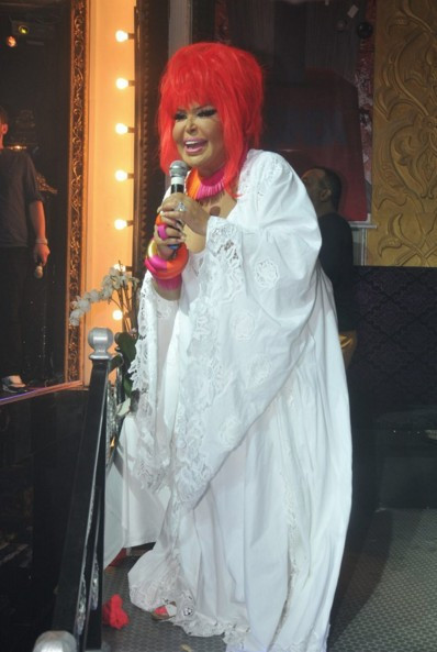 Bülent Ersoy: Deri ayakkabı giyenin ayaklarını parçalarım! - Resim: 3