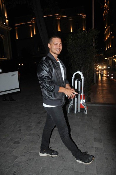 Çağatay Ulusoy İçerde'den ayrılıyor mu hayranlarını üzdü - Resim: 2