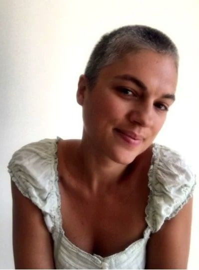 Hayat Bilgisi Barbie ile tanınan İpek Erdem yine imaj değiştirdi şoke etti - Resim: 4