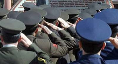 Ordudan neden atıldılar? - Resim: 1