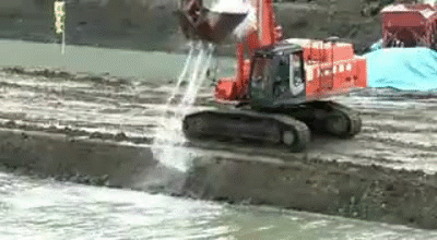 Perşembe'nin bomba kareleri - Resim: 3