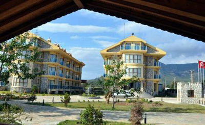 Çıplaklar oteli kapatılıyor - Resim: 4