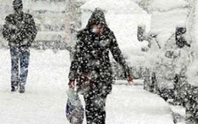 Bolu Dağı'nda kar ulaşımı yavaşlattı