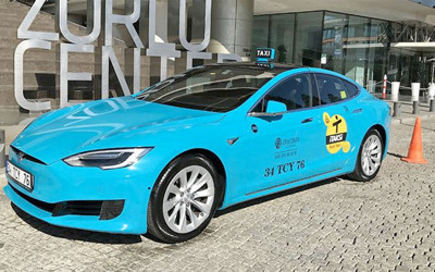 Tesla model S elektrikli taksi İstanbul'da! 100 km'de 9 lira yakıyor