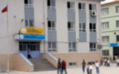 Böyle skandal görülmedi! Veliler okulda görünce şok oldu
