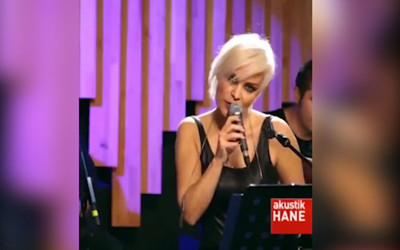 Ömür Gedik'ten olay şarkı; Ben seni sevmedim Adem