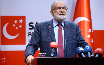 Yüzde 0.7 oya sahip SP'den tuhaf referandum açıklaması