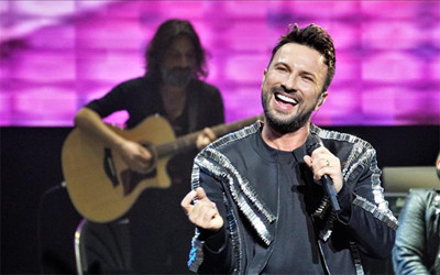 Tarkan, Los Angeles'da sevenleriyle buluştu