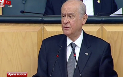 Bahçeli'den canlı yayında çok sert sözler 