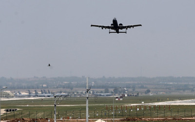 İncirlik'te hava hareketliliği