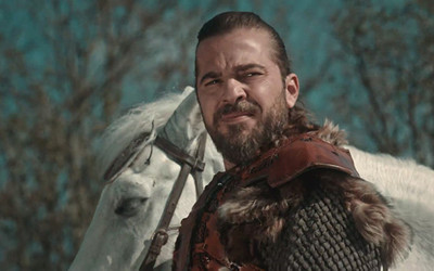 Diriliş Ertuğrul yapımcıları kararını verdi: Değişiyor