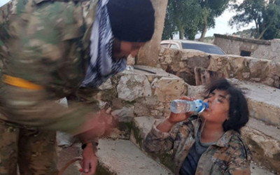 Afrin'de 2 köy teröristlerden temizlendi