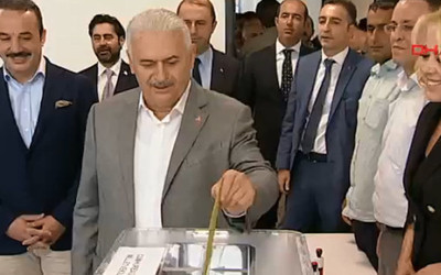 Başbakan'ın sandığından bakın kim çıktı? İşte sonuçlar