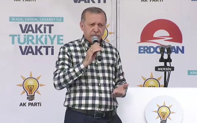 Erdoğan: Demirtaş'ı ziyaret teröristlere destek vermektir