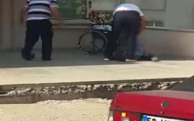 Böyle vicdansızlık görülmedi! Engelli oğluna yaptığına yürek dayanmaz