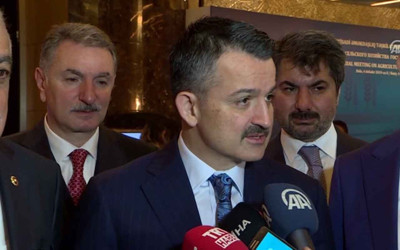 Bakan Pakdemirli'den sigarada standart paket açıklaması