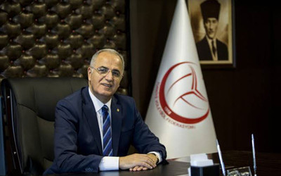 Mehmet Akif Üstündağ: Olimpiyatlarda derece elde edecek kapasiteye sahibiz
