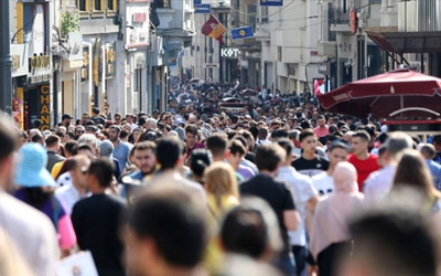 İşsizlik sigortasına başvuran kişi sayısı 1.9 milyon