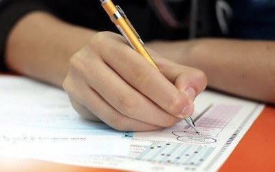 Üniversite adaylarına tercih döneminde sosyal medyanına gazına gelmeyin uyarısı