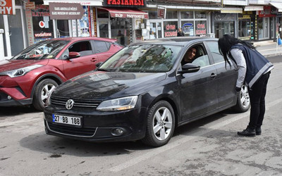 Kars'ta maske takma zorunlu hale getirildi