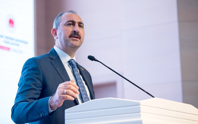 Abdülhamit Gül rakamları açıkladı, Hadi Özışık Ali Mahir Başarır’a yüklendi!