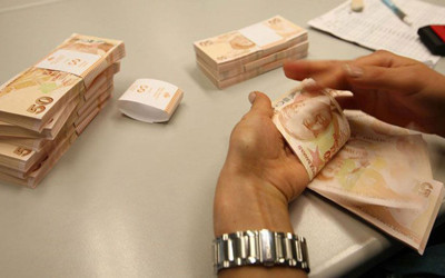 KDV, ÖTV, vergi ve trafik cezalarına af geldi! Kimler borcunu 18 ay taksitlendirebilecek?