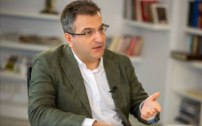 "Erdoğan’ı görevden almak ne demek ya?" Cem Küçük, AYM tartışmasına girdi