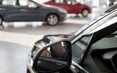 Araba sürerken hangisi daha faydalı: Manuel mi yoksa otomatik mi?