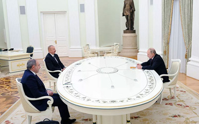 Moskova'da Dağlık Karabağ zirvesi! Putin, Aliyev ve Paşinyan toplandı