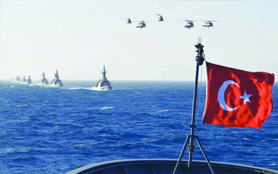 Türk Deniz Kuvvetleri ve Somali ordusu, korsanların kaçırdığı yük gemisini kurtardı