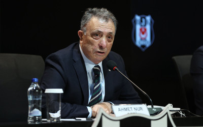 Beşiktaş Başkanı Ahmet Nur Çebi'den transfer bombaları! Eski hakemlerin yerini yeni hakemlere bıraksın