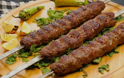 İstanbul'da hayatlarının en pahalı kebabını yediler: 65 bin 911 TL