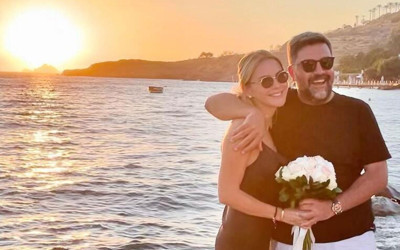 Ece Erken Şafak Mahmutyazıcıoğlu'yla evlendi! Müjdeyi verdi!
