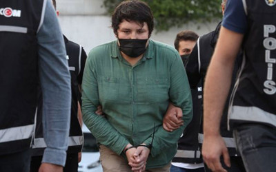 Tosuncuk son 1 ayını sokaklarda yatarak geçirmiş! Paraları kaptırdı polis baskınları bıktırdı