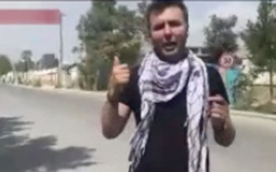 Afganistan'dan yayın yapan Habertürk ekibine silah çekildi!