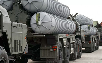 ABD'li senatörlerin S-400 iki yüzlülüğü Türkiye'ye başka Hindistan'a başka