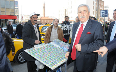 TESK Başkanı Bendevi Palandöken Milli Piyango bileti alacakları uyardı