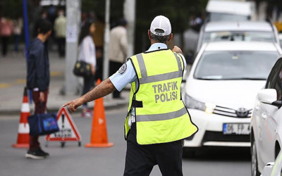 Erzurum'da düğün konvoyu yapan 6 sürücüye 540 bin lira ceza