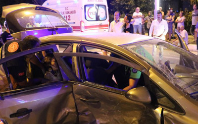 Edirne’de feci kaza: Yaralılar itfaiye ve sağlık ekipleri tarafından kurtarıldı