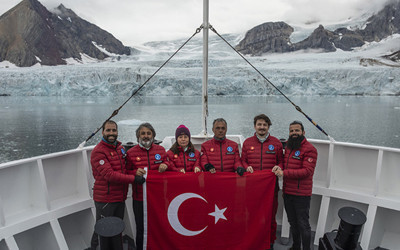 Türk bilim insanları ürküten gerçeği açıkladı! Deniz buzlarının 3'te 1'i yok oldu